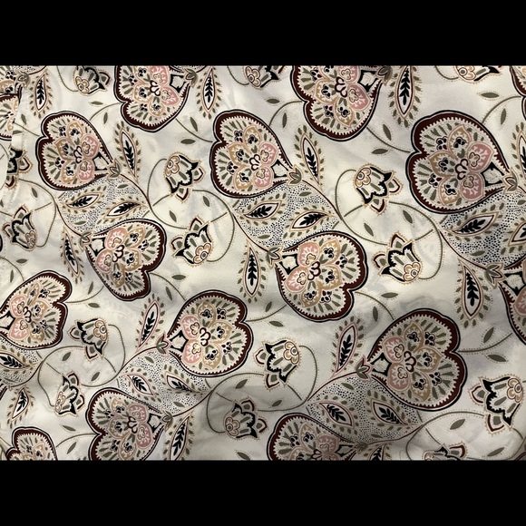 Ann Taylor LOFT blouse - Picture 5 of 5